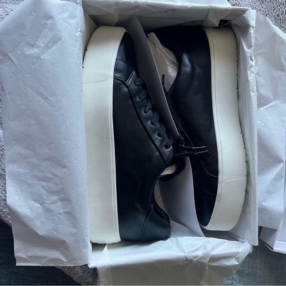 NEW Vince Benfield platform leather women’s sneaker size 8.5